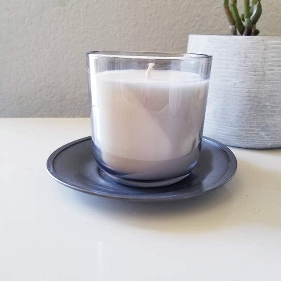 Vintage aged Silver saucer plate candle holder - Picture 2 of 4